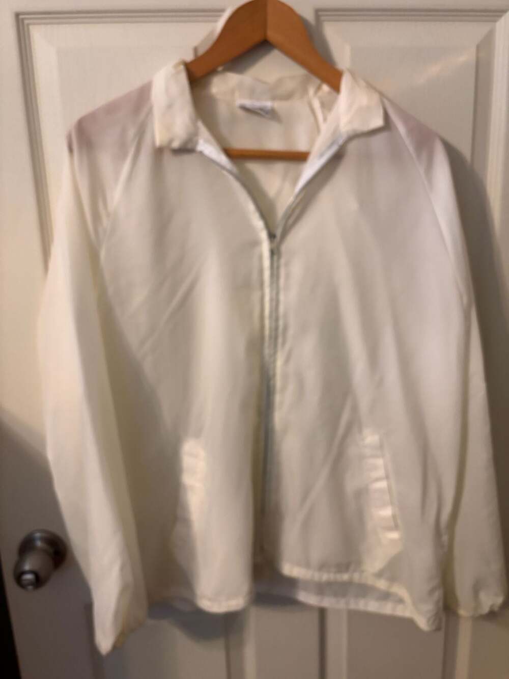 Vintage Sears Lightweight White Nylon Windbreaker Hooded Jacket